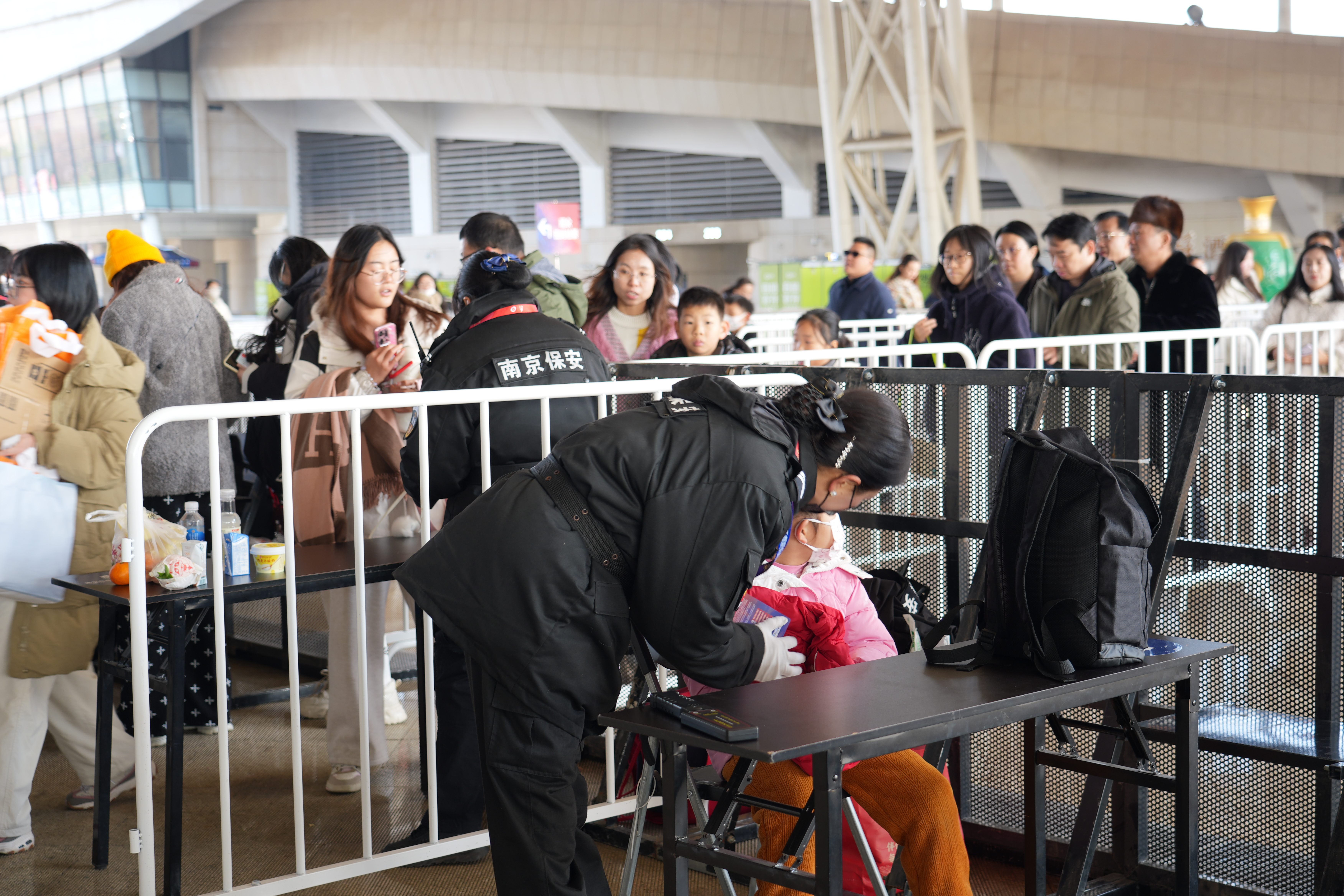 E:/25.12.10后 上傳網(wǎng)站留存/“安保鐵軍、硬核保障”2025系列報道四十一——乒超巔峰對決耀金陵 南京市保硬核護航筑平安/DSC06736.JPGDSC06736